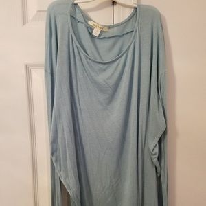 Francesca's Lightweight Top